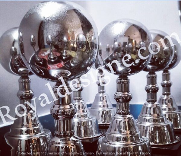 World Champion Globe Trophy Award  22 Inch